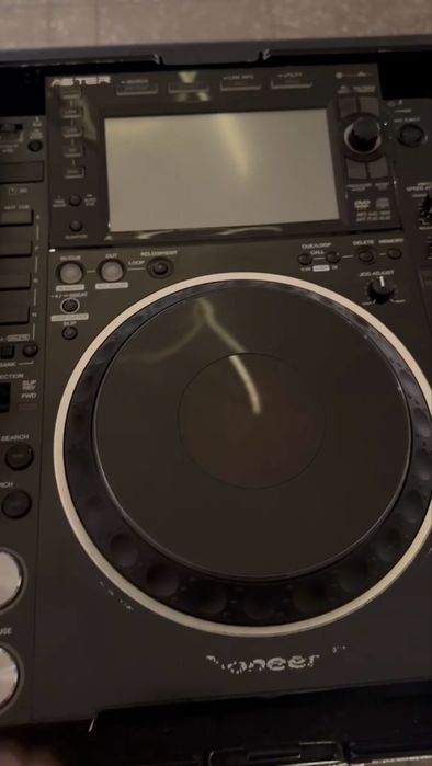 Pioneer cdj 2000 nexus 2 один