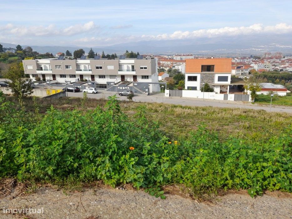 Lote de Terreno para moradia com vista para a serra - Fundão — Fundão, Valverde, Donas, Aldeia De Joanes E Aldeia Nova Do Cabo, Castelo Branco