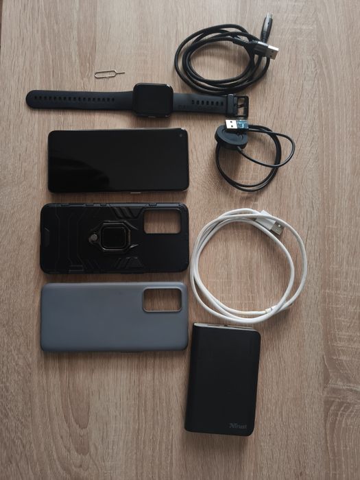 Realme GT Master Edition + Powerbank 8800 mAh + Realme Watch 2 Pro – z