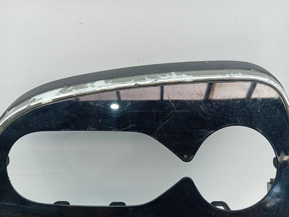 Moldura da consola central / rádio / aro RENAULT Clio IV (BH_)