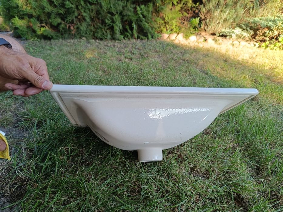 Umywalka łazienkowa 50x40