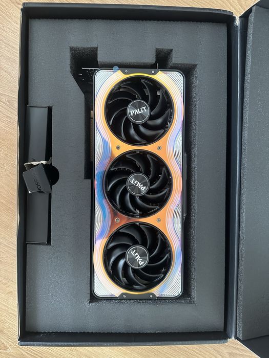 Palit geforce rtx 5090 Gamerock OC 32GB