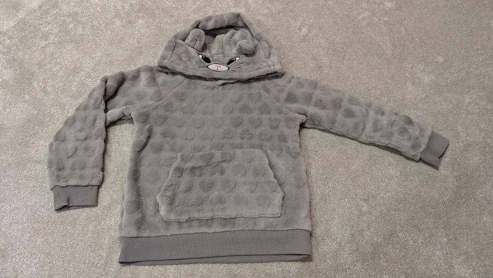 Bluza 4-5 lat puchata kotek dziewczynka 110