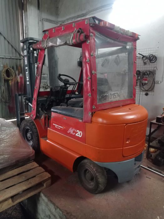 Електронавантажувач HELI CPD20