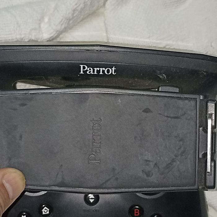 Comando Parrot Skycontroller 2 com carregador