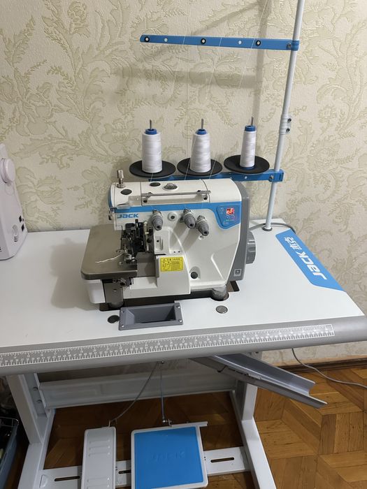 Швейная машинка промишленная