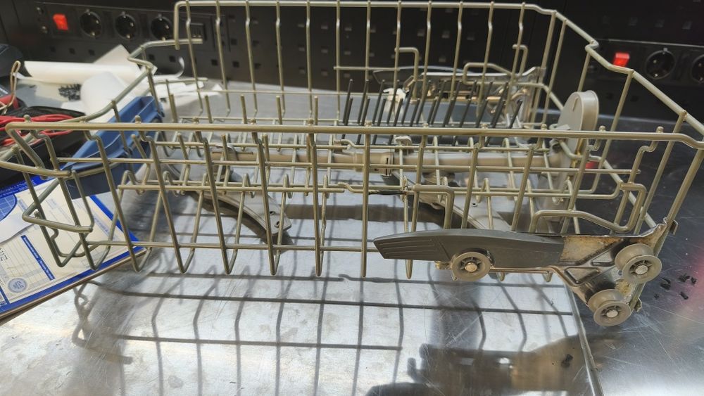 Kosz górny zmywarka Bosch