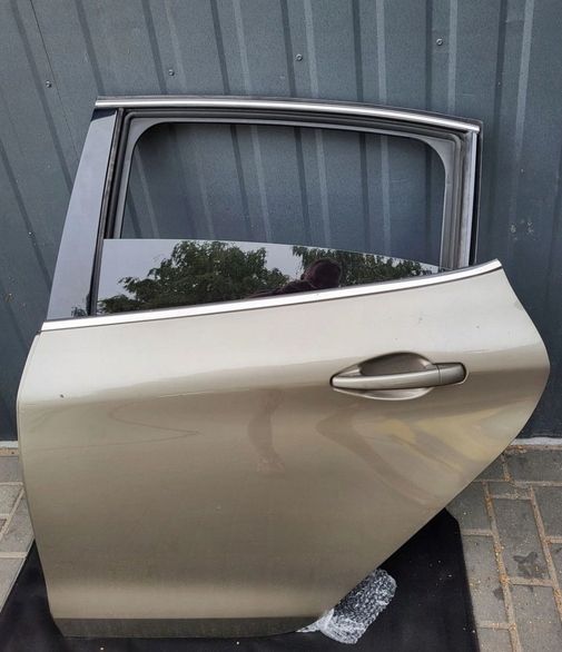 drzwi lewy tył tylne kompletne peugeot 208 5d kcl