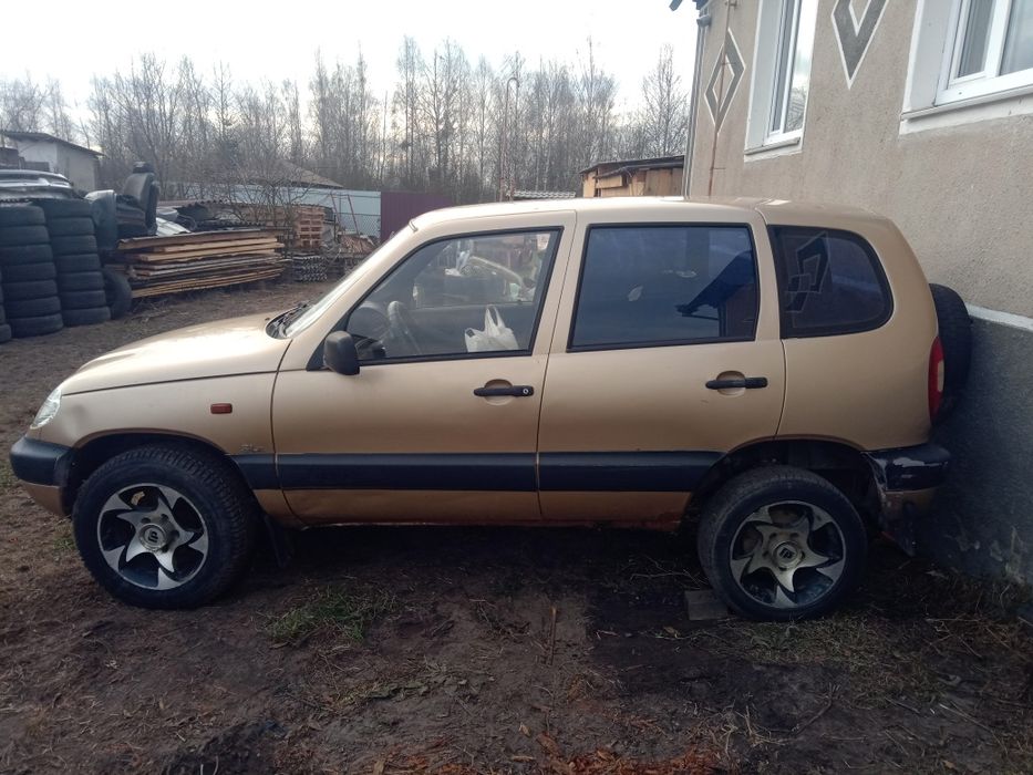 Розборка шевроле нива