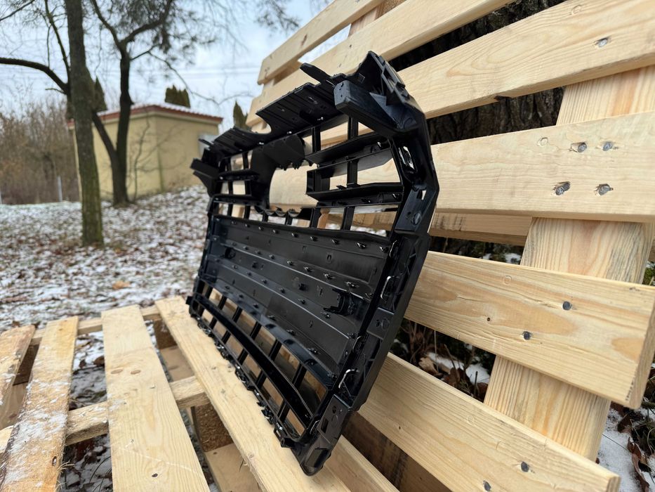 Grill Atrapa Audi A4 B9 15-19 styl S4 CHROME