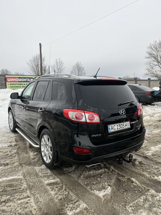 Продам Hyundai Santafe