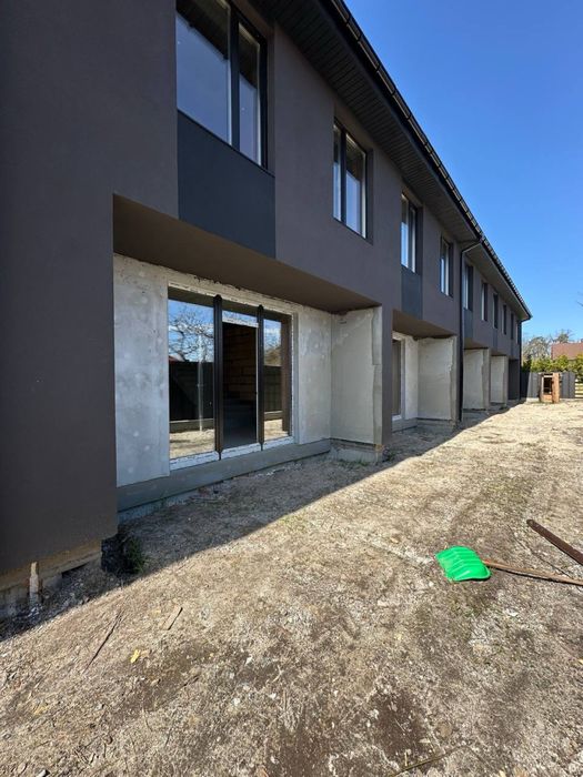 Центр Бучі- Таунхаус з газом та центральними комунікаціями!