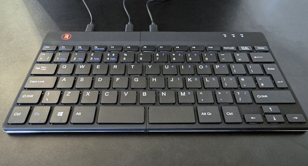 Ергономічна роздільна клавіатура R-Go Split