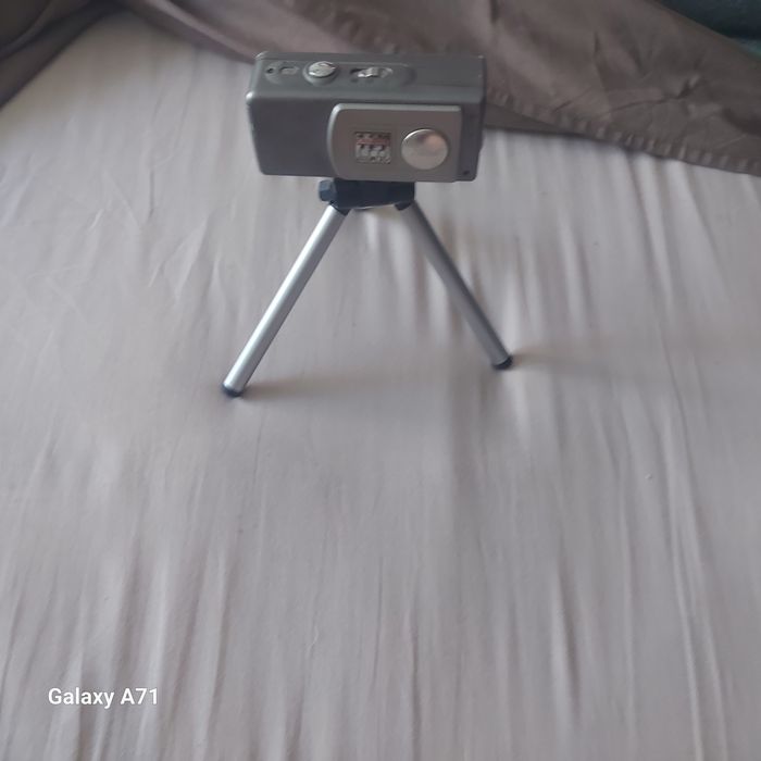 Vende se câmara de filmar e camara fotografica