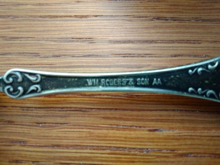 Obniżka ceny! Zestaw 3 sztućców WM Rogers & Son