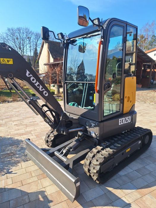 Minikoparka Volvo ecr 25 dfl