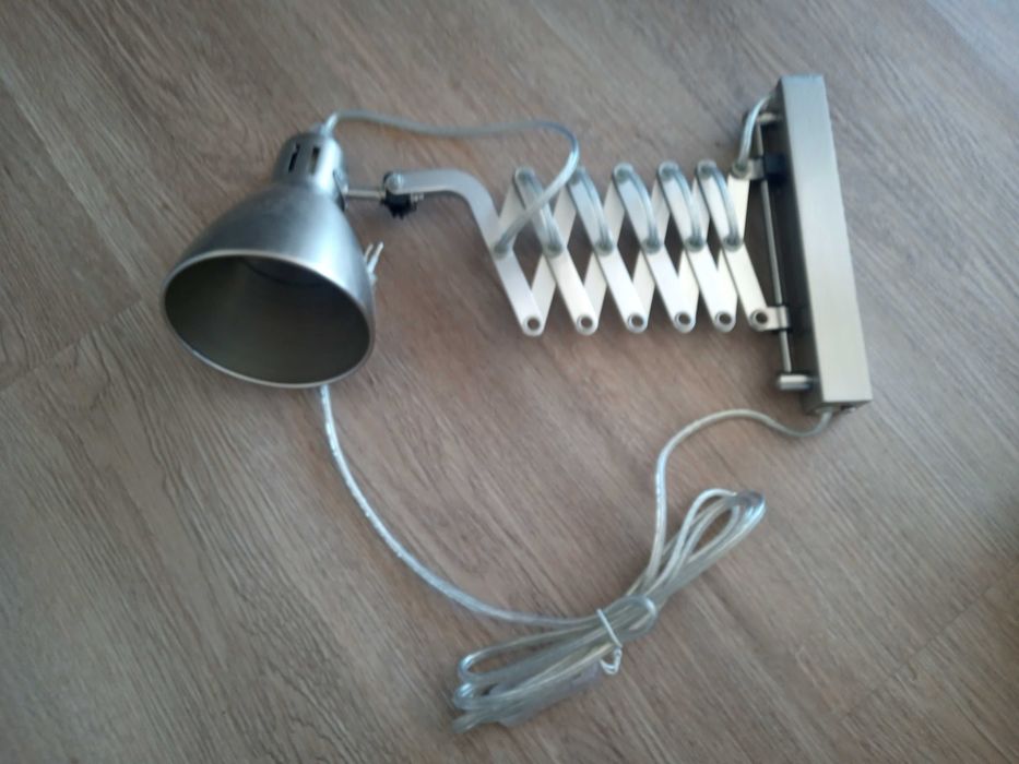 Aplique extensível Ikea
