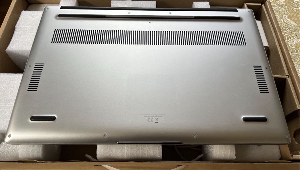 Huawei matebook d15, stan idealny, i5 512ssd, 2022r