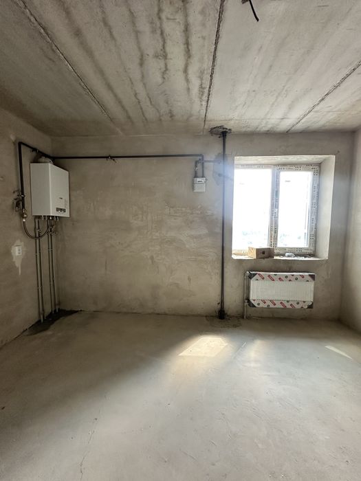 Продаж 1-кімнатна квартира вул. Лісова, 42в
