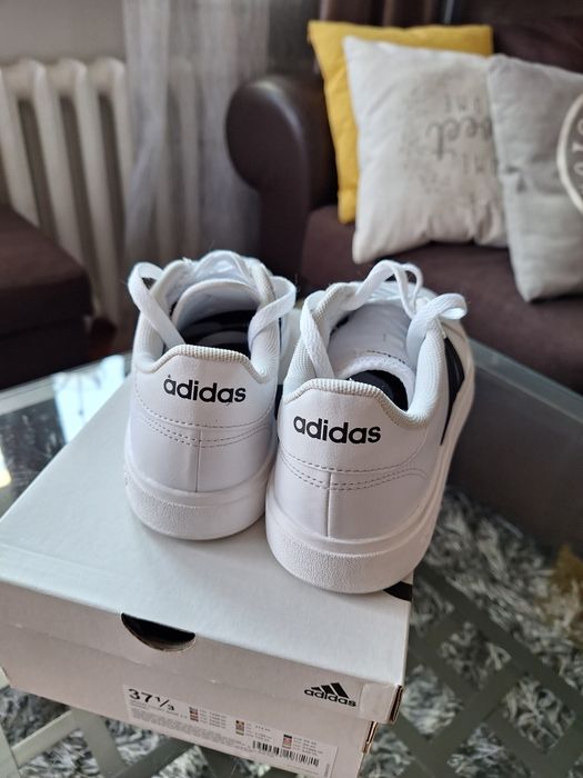 Buty sportowe Adidas  rozmiar 37 i 1/3. JAK NOWE 37 1/3
