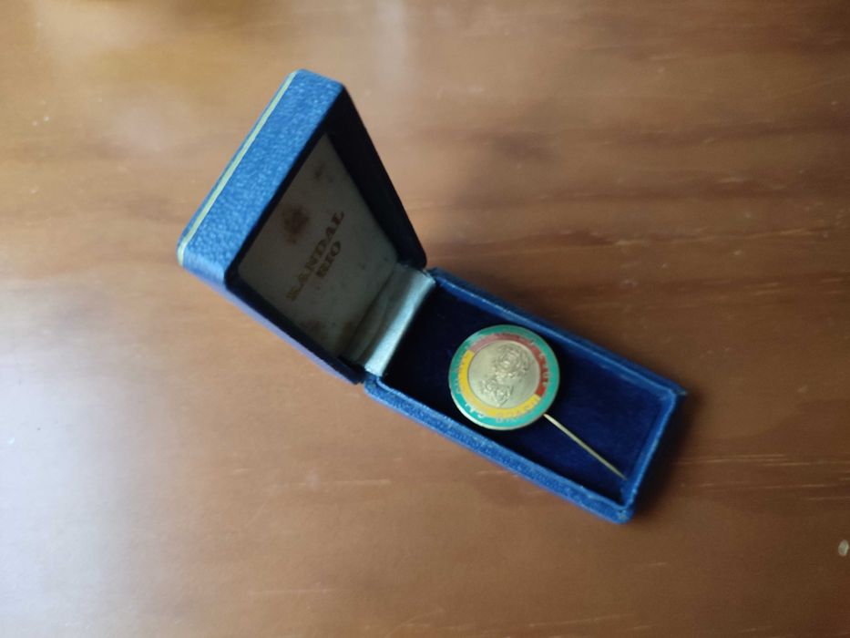 Raro Alfinete Presidente Craveiro Lopes