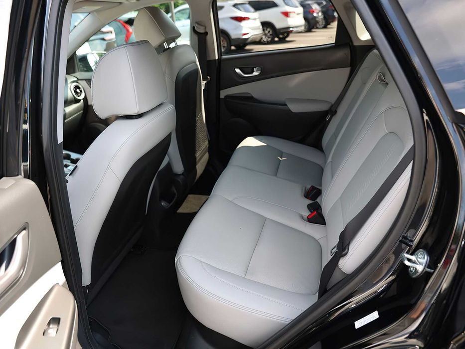 Hyundai Kona Limited      2023