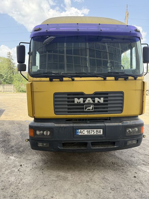 Ман з маніпулятором