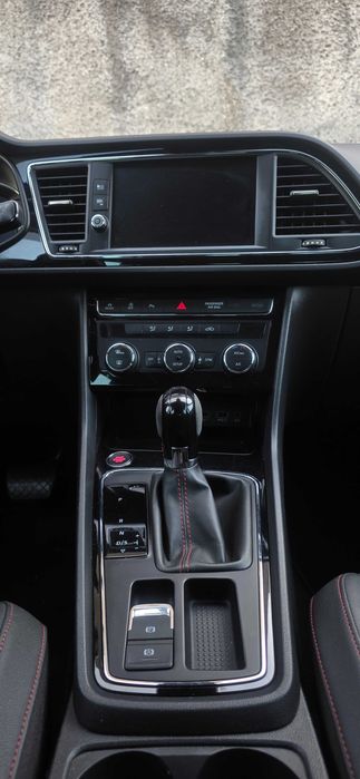 SEAT LEON 1.5 TSI FR DSG-7
