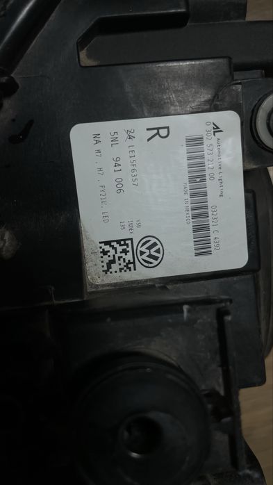 Фара-R Тігуан 2021рік США