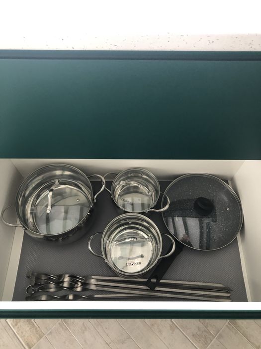 Greenhouse-автономний, в лісі, річка, на 8-10 осіб