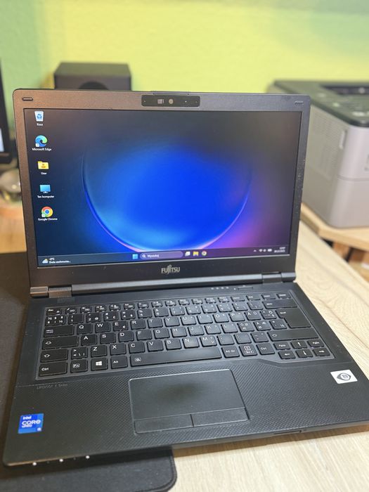 Laptop poleasingowy Fujitsu 14” - intel i5, ssd