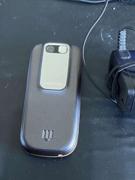 Nokia 2680 Slide como novo e com carregador
