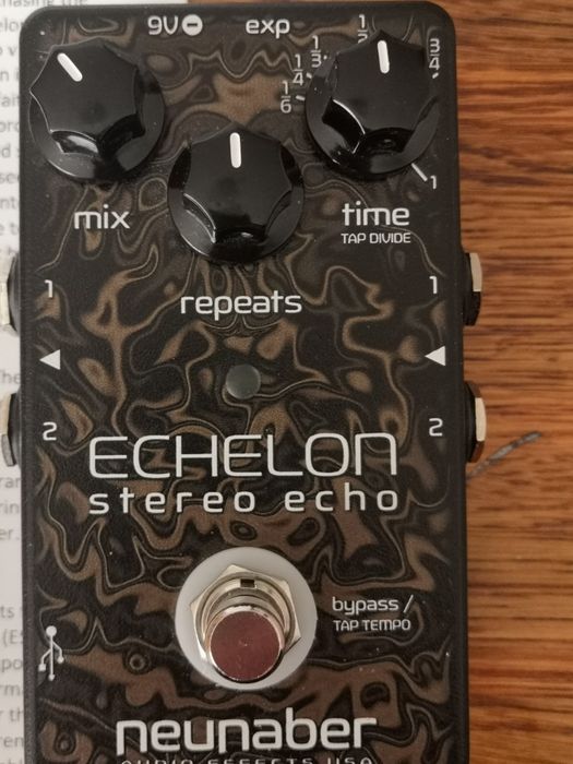 Neunaber echolon stereo