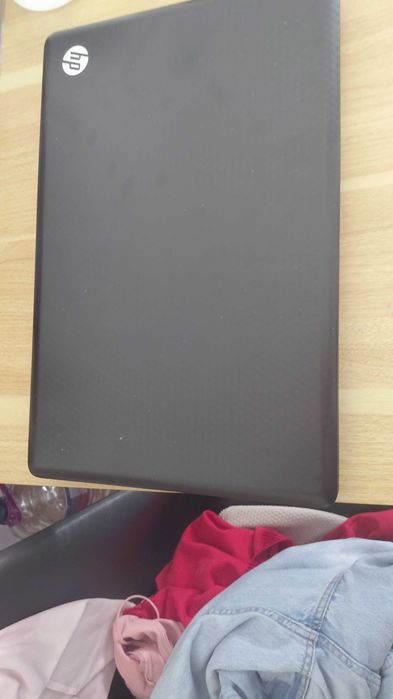 Portátil HP 15.6 Intel Pentium Windows 11 Bom estado