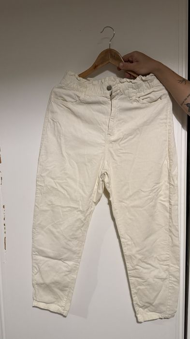 Calcas beje de bombazine ZARA