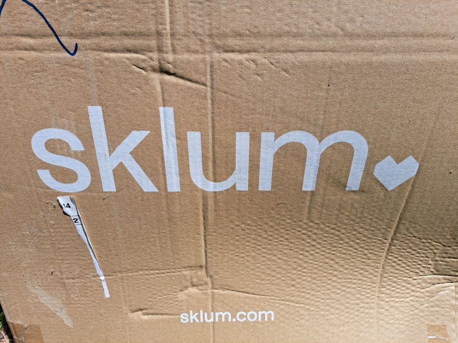 Cadeira Sklum Cinza (Nova)