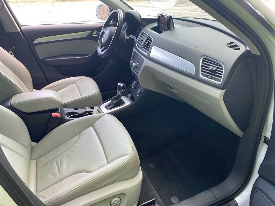 Audi Q3 quattro Premium Plus      2015
