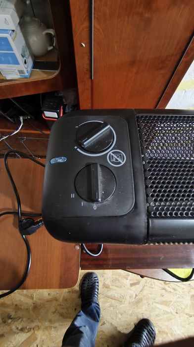 микатермический  обогреватель BLACK N DECKER BXMRA1500E