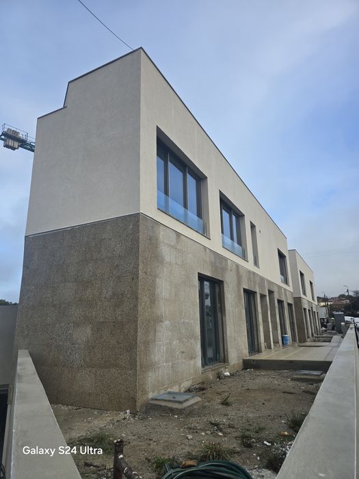 LADRILHADOR 10 euros M2
