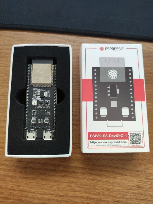 Esp32 S3 N8R8 devkitC64284557888257120