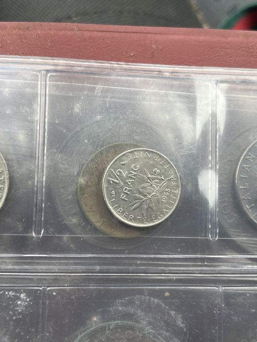 Moeda francesa 1/2 1965