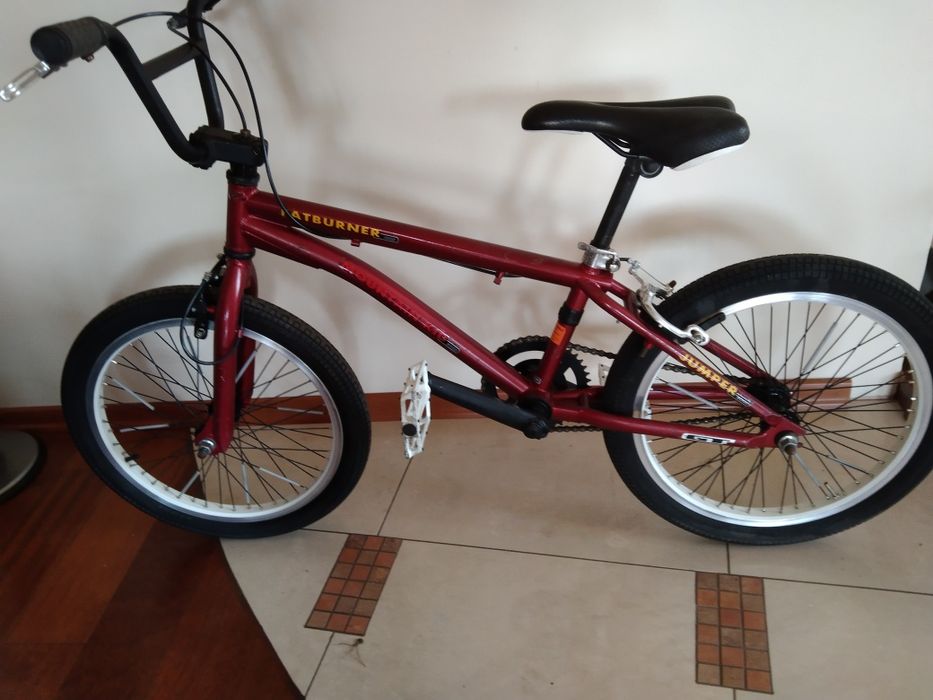 Rower dla dziecka  BMX GT   kloła 20 cala  Super stan Olazja