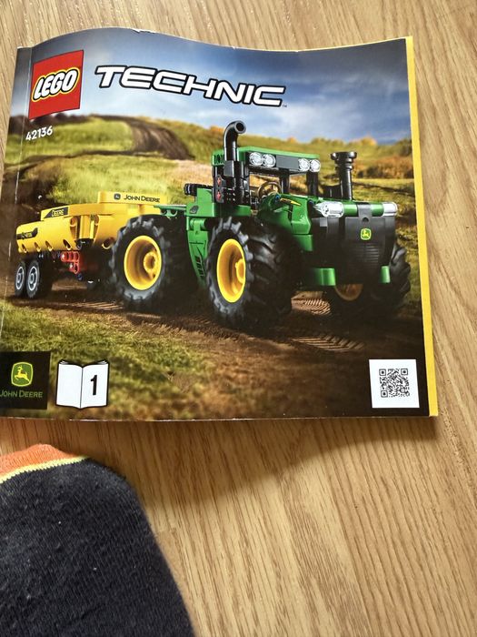 Lego 42136 трактор John Deere