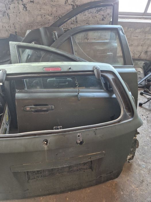 Запчасти на Киа Соренто/ Kia Sorento 2006г.