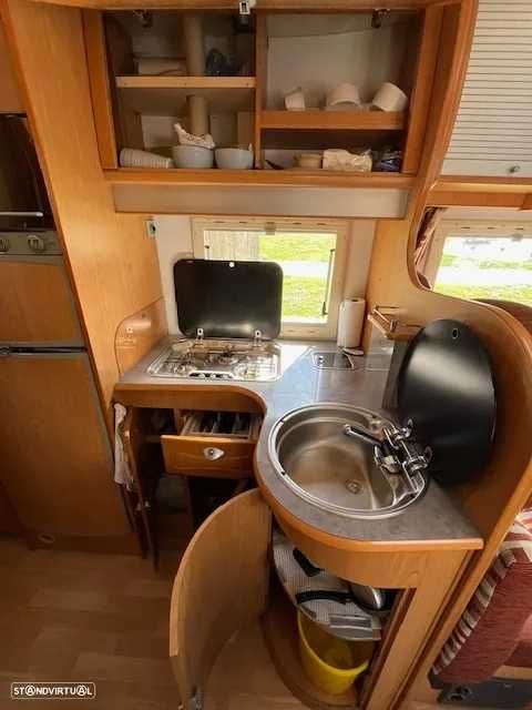 Autocaravana 6 lugares 6 dormida - Fiat Ducato 2.3 (130 CV)