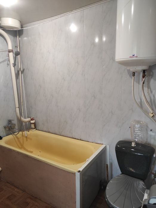 Продаётся дом ц=г рвйон(карнаватка)