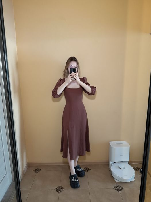 Сукня Stradivarius