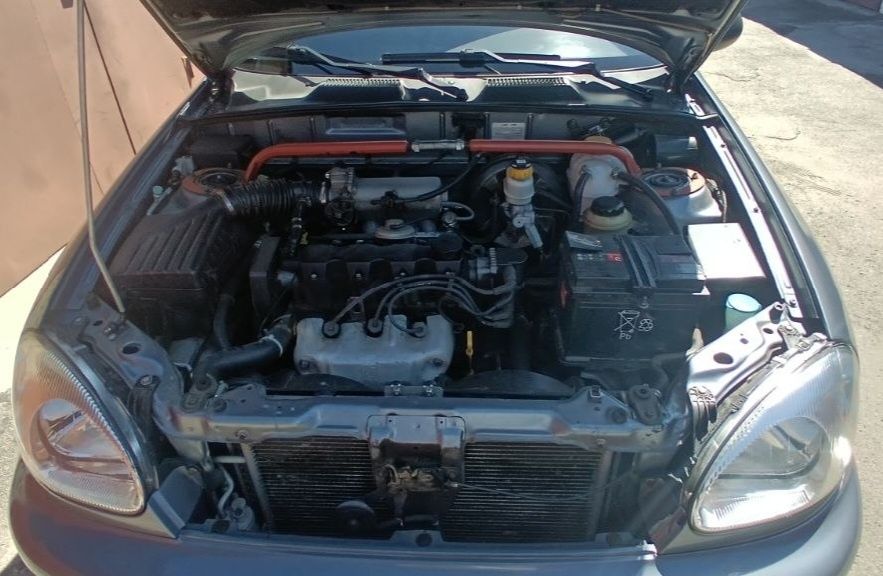 Автомобіль Dаewoo Lanos