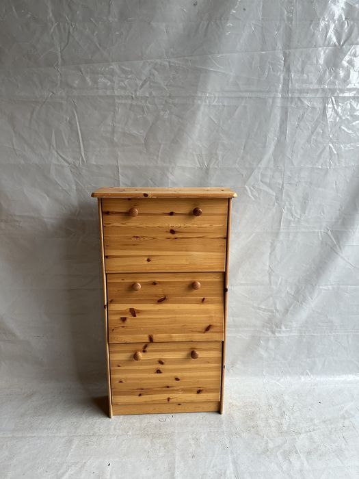 Szafka na buty z litego drewna