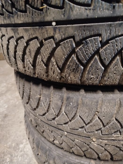 Резина 225 /50/17